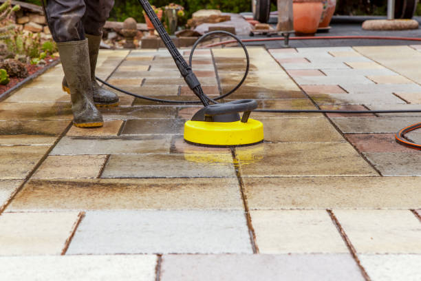 Best Pool Deck Cleaning  in Sioux Falls, SD